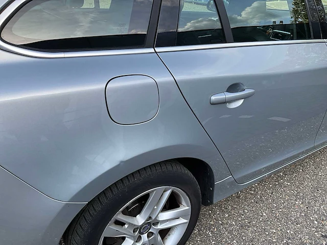 2013 volvo v60 2.4 d6 awd personenauto 1-stp-08 - afbeelding 9 van  34