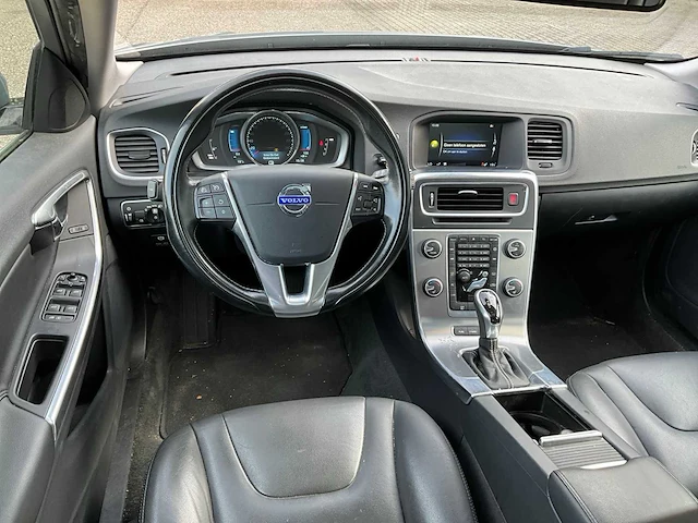 2013 volvo v60 2.4 d6 awd personenauto 1-stp-08 - afbeelding 16 van  34