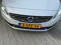 2013 volvo v60 2.4d6 awd plug in hybrid summum - afbeelding 3 van  36