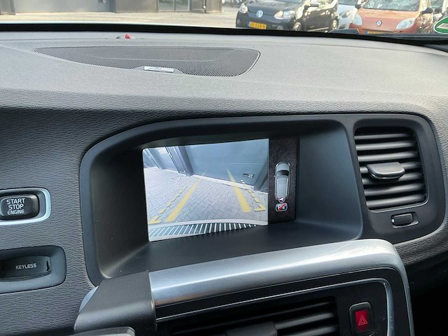 2013 volvo v60 2.4d6 awd plug in hybrid summum - afbeelding 14 van  36