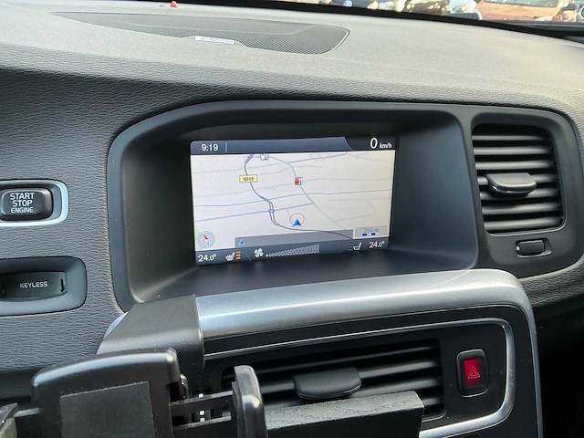 2013 volvo v60 2.4d6 awd plug in hybrid summum - afbeelding 15 van  36