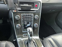 2013 volvo v60 2.4d6 awd plug in hybrid summum - afbeelding 16 van  36