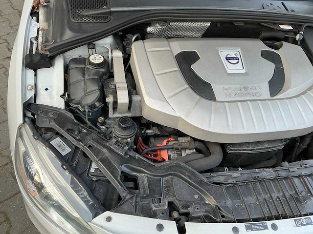 2013 volvo v60 2.4d6 awd plug in hybrid summum - afbeelding 27 van  36