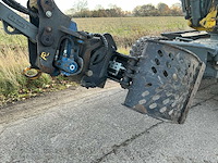 2013 wacker neuson 6503-2 banden graafmachine - afbeelding 11 van  48