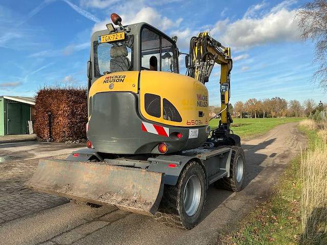 2013 wacker neuson 6503-2 banden graafmachine - afbeelding 34 van  48