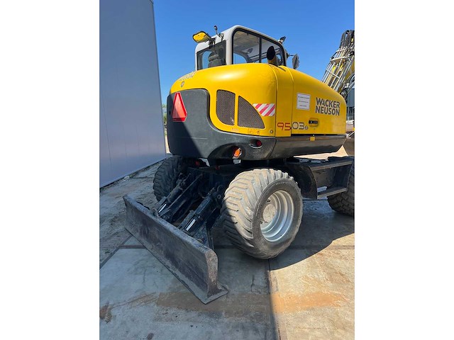 2013 wacker neuson 9503 banden graafmachine - afbeelding 10 van  16