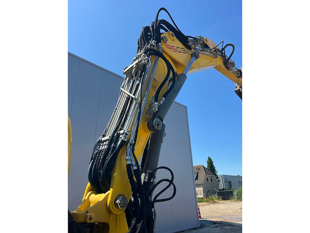 2013 wacker neuson 9503 banden graafmachine - afbeelding 13 van  16
