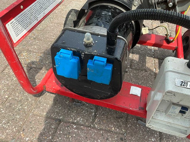 2013 worms expert 3010x stroomgenerator - afbeelding 6 van  8