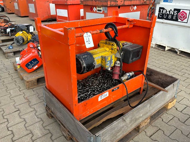 2013 yale cpef 50-2 elektrische kettingtakel - afbeelding 7 van  11