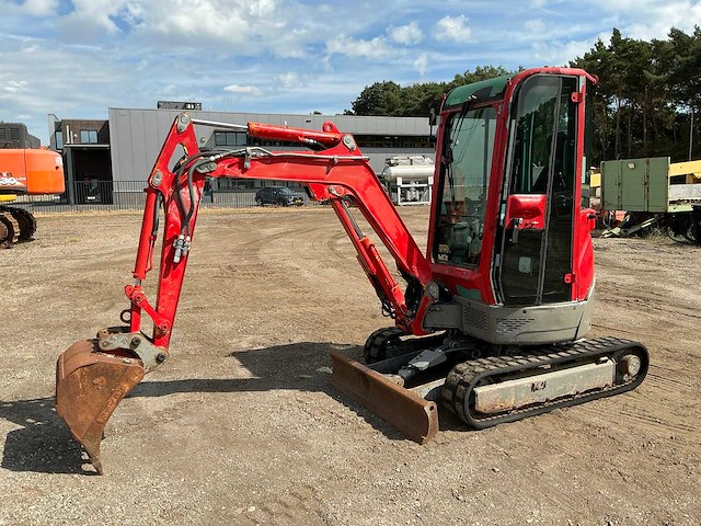 2013 yanmar vio 20-4 minigraafmachine - afbeelding 1 van  7