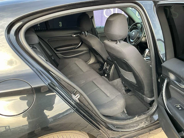 2014 - bmw - 1-serie - 116i - personenauto - afbeelding 14 van  17