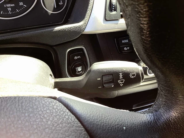 2014 - bmw - 330d - coupe - afbeelding 25 van  37