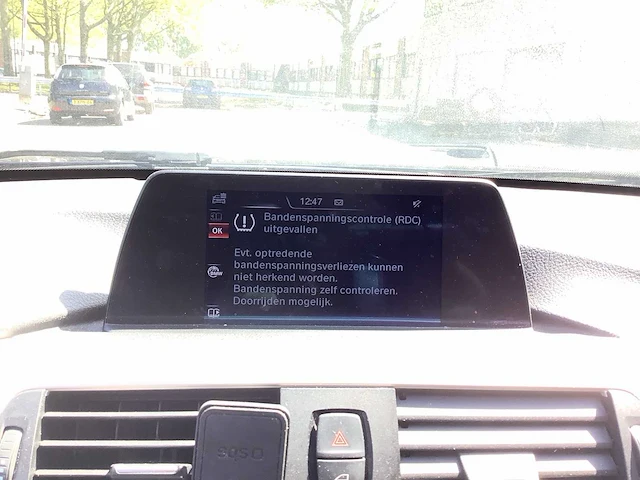 2014 - bmw - 330d - coupe - afbeelding 32 van  37