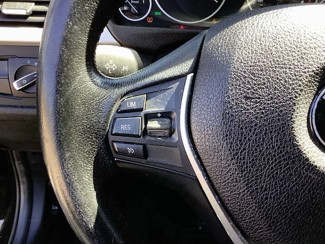 2014 - bmw - 330d - coupe - afbeelding 15 van  37