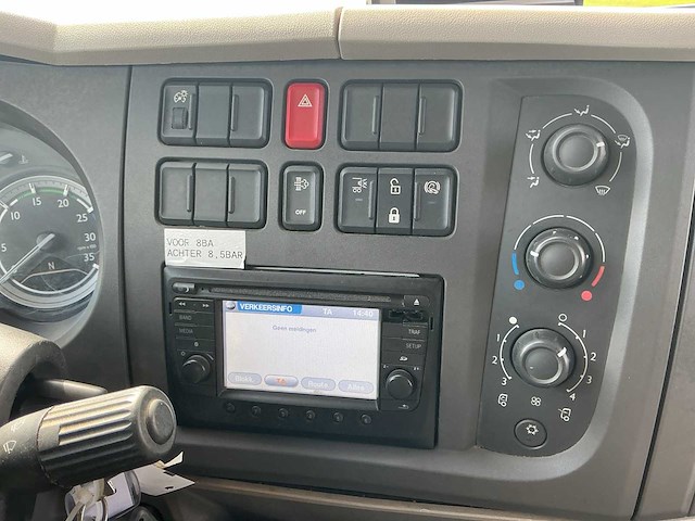2014 - daf - lf 210 fa - servicetruck/vrachtwagen - afbeelding 8 van  34