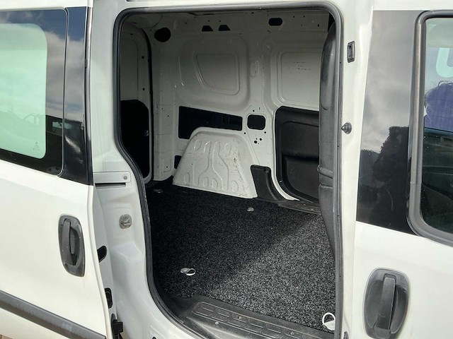 2014 - fiat - doblò cargo - 1.3 m-jet actual - bedrijfswagen - afbeelding 9 van  12