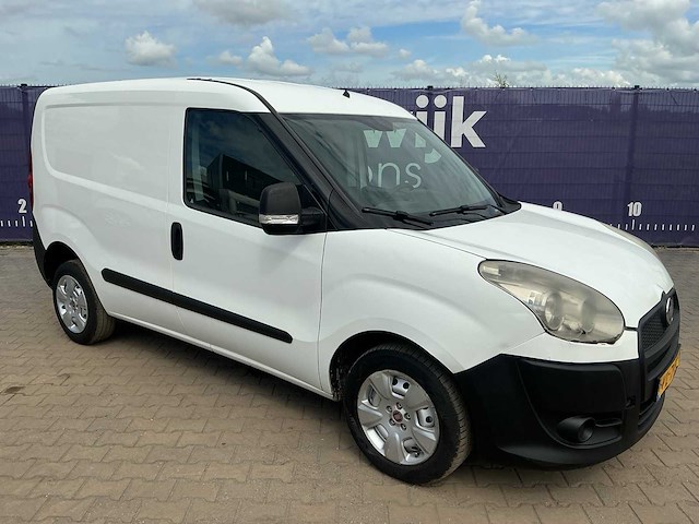 2014 - fiat - doblò cargo - 1.3 m-jet actual - bedrijfswagen - afbeelding 4 van  11