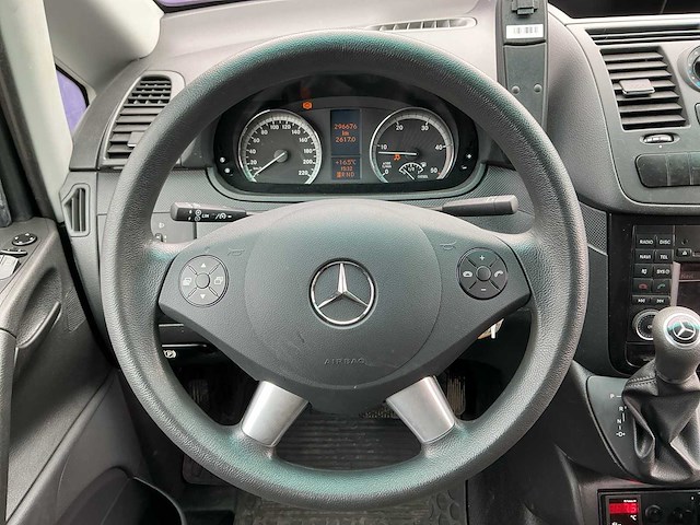 2014 - hondenvervoer - mercedes-benz - vito - 113 cdi 320 l.dc co+ - hondenwagen/bedrijfswagen - afbeelding 9 van  22
