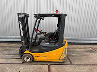 2014 - jungheinrich - efg220 - forklift trucks - afbeelding 1 van  10