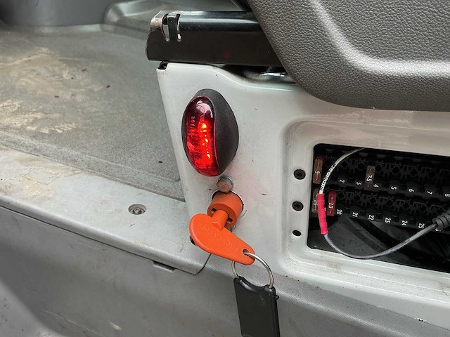 2014 - koeltransport - volkswagen - crafter - 35 2.0 tdi l2h3 - bedrijfswagen/koelwagen - afbeelding 6 van  19