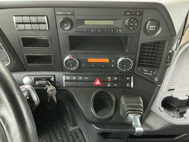 2014 - mercedes-benz - actros 963-4 4x2 - vrachtwagen - afbeelding 11 van  29