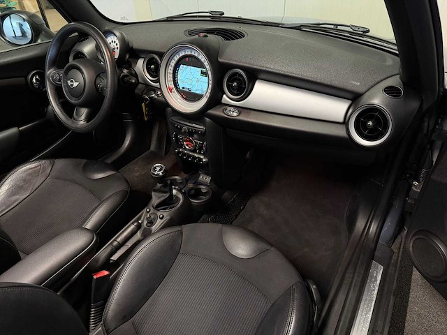 2014 - mini - cabrio - 1.6 one salt - j-423-xn iaw - afbeelding 17 van  21