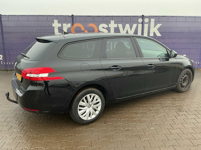 2014 - peugeot - 308 sw - 1.2 e-thp blue lease - afbeelding 9 van  14
