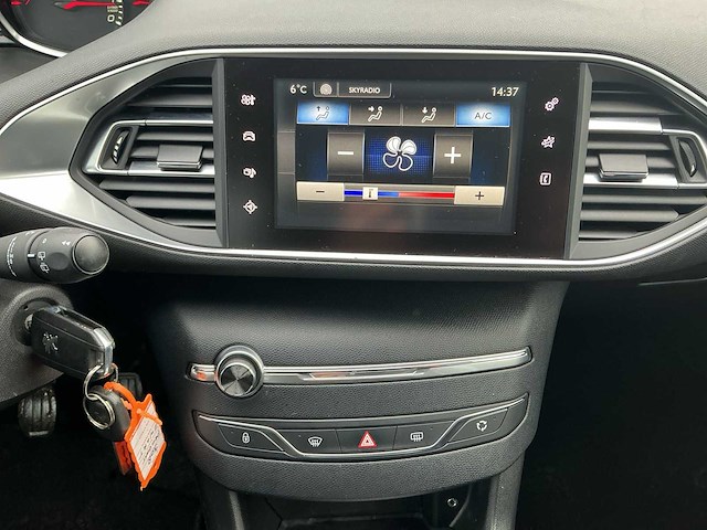 2014 - peugeot - 308 sw - 1.2 e-thp blue lease - afbeelding 13 van  14