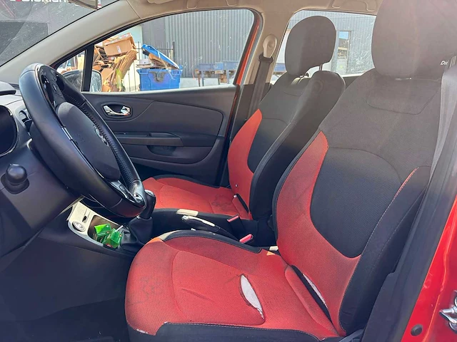 2014 - renault - captur - 0.9 tce expression 6-tnb-35 iaw - afbeelding 5 van  9