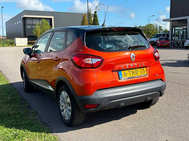 2014 - renault - captur - 0.9 tce expression 6-tnb-35 iaw - afbeelding 7 van  9