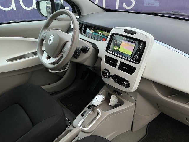 2014 - renault - zoe - q210 zen qc 22 - personenauto - afbeelding 11 van  13