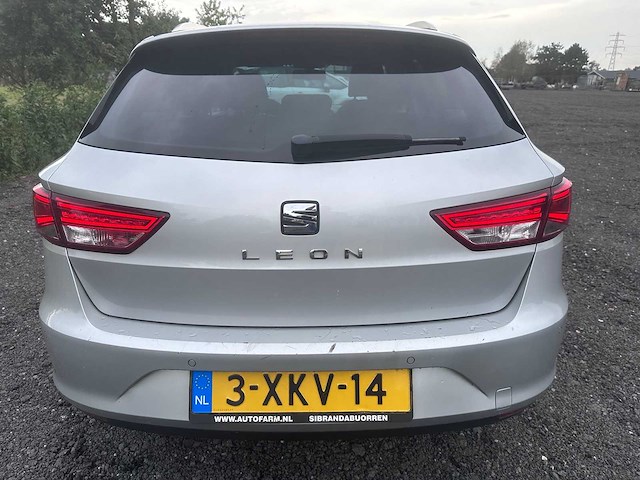 2014 - seat - leon st - 1.6 tdi st. bns. ec. - 3-xkv-14 - afbeelding 2 van  18