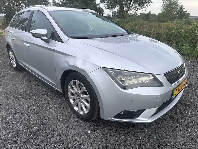 2014 - seat - leon st - 1.6 tdi st. bns. ec. - 3-xkv-14 - afbeelding 3 van  18