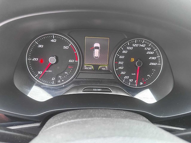 2014 - seat - leon st - 1.6 tdi st. bns. ec. - 3-xkv-14 - afbeelding 18 van  18