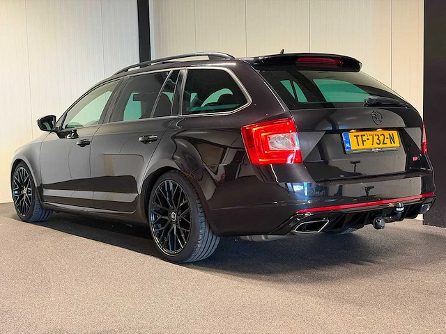 2014 - skoda - octavia combi - 2.0 tdi rs tf-732-n iaw - afbeelding 24 van  27