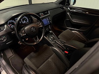 2014 - skoda - octavia combi - 2.0 tdi rs tf-732-n iaw - afbeelding 17 van  27