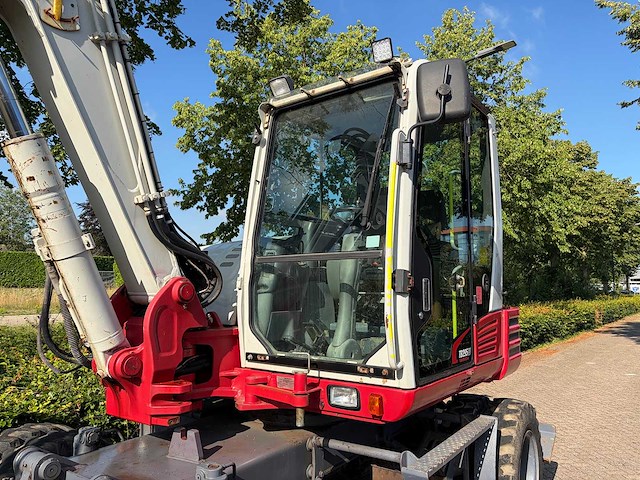 2014 - takeuchi - tb295w - banden graafmachine - afbeelding 11 van  28