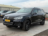 2014 - volkswagen - touareg - 3.0 tdi r-line 5-zns-93 iaw - afbeelding 1 van  23