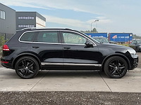 2014 - volkswagen - touareg - 3.0 tdi r-line 5-zns-93 iaw - afbeelding 19 van  23