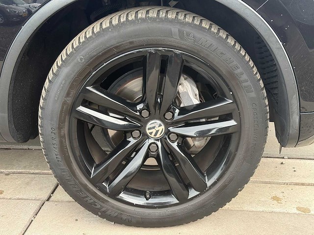 2014 - volkswagen - touareg - 3.0 tdi r-line 5-zns-93 iaw - afbeelding 21 van  23