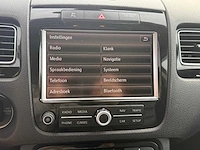 2014 - volkswagen - touareg - 3.0 tdi r-line 5-zns-93 iaw - afbeelding 11 van  23