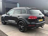 2014 - volkswagen - touareg - 3.0 tdi r-line 5-zns-93 iaw - afbeelding 12 van  23