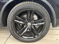 2014 - volkswagen - touareg - 3.0 tdi r-line 5-zns-93 iaw - afbeelding 1 van  6