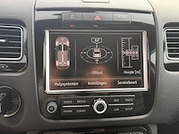 2014 - volkswagen - touareg - 3.0 tdi r-line 5-zns-93 iaw - afbeelding 13 van  23