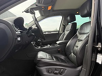 2014 - volkswagen - touareg - 3.0 tdi r-line 5-zns-93 iaw - afbeelding 22 van  23