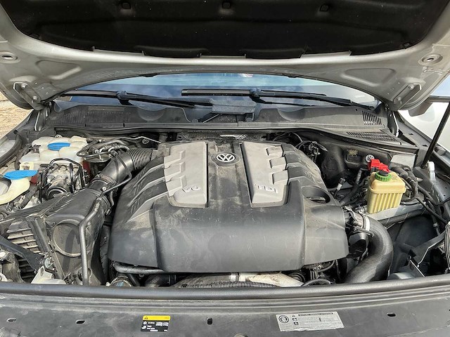 2014 - volkswagen - touareg - v6 diesel - car - afbeelding 17 van  30