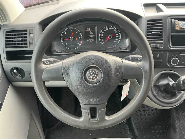 2014 - volkswagen - transporter - 2.0 tdi l2h2 basel. - bedrijfswagen - afbeelding 2 van  12