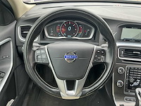2014 - volvo - v60 - 2.4 d6 awd pl.i sum. - personenauto - afbeelding 2 van  13