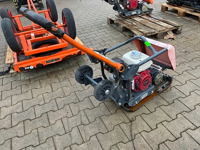 2014 altrad / belle fc3612e trilplaat - afbeelding 2 van  10