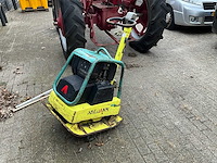 2014 ammann apr3020 trilplaat met aanhanger - afbeelding 1 van  1
